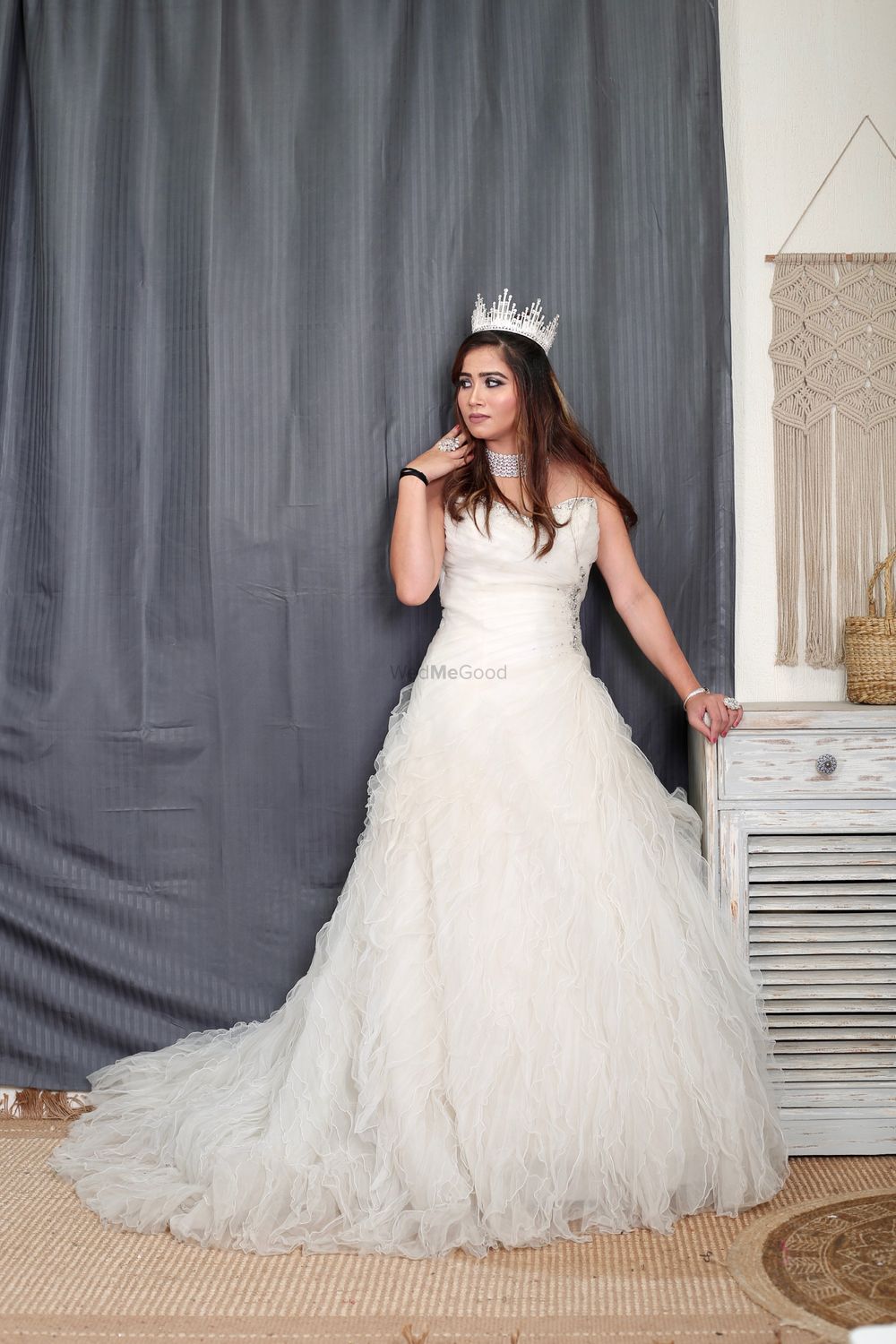 Photo From Christian Bride - By Makeovers by Renu Nagpal