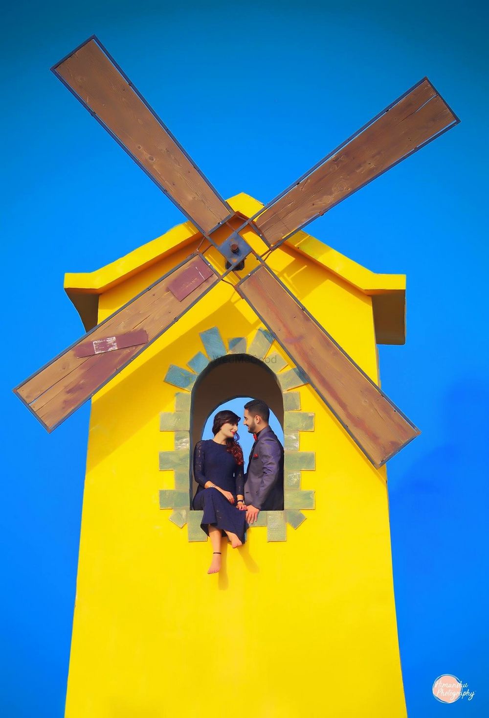 Photo of Pre wedding shoot idea in a windmill