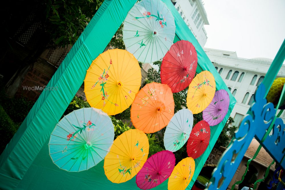 Wedding Decor Photo umbrella backdrop photo booth