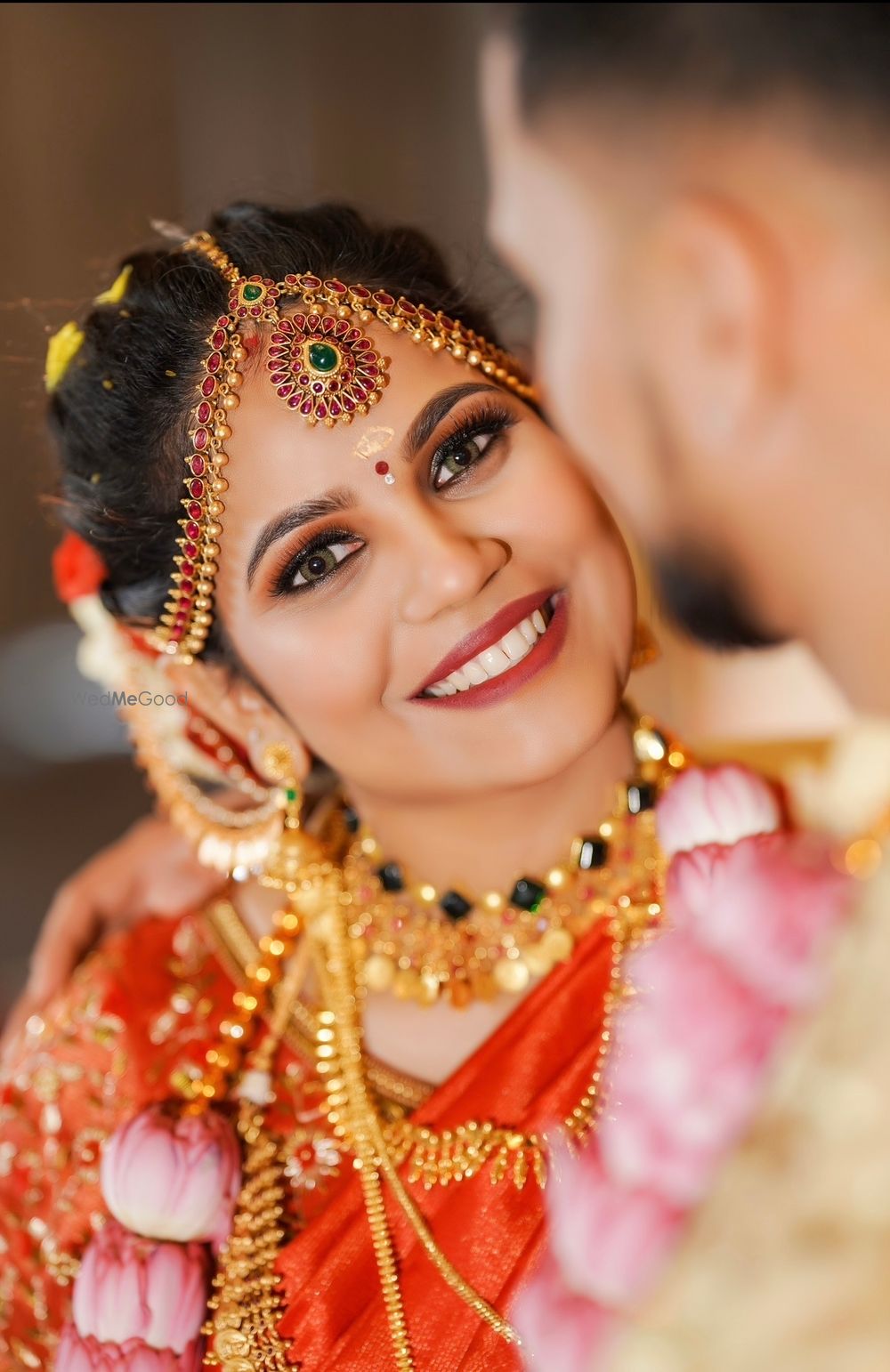 Photo From BRIDAL MAKEOVER (HINDU/TEMPLE LOOKS) - By Makeup by Sheikha Shebin