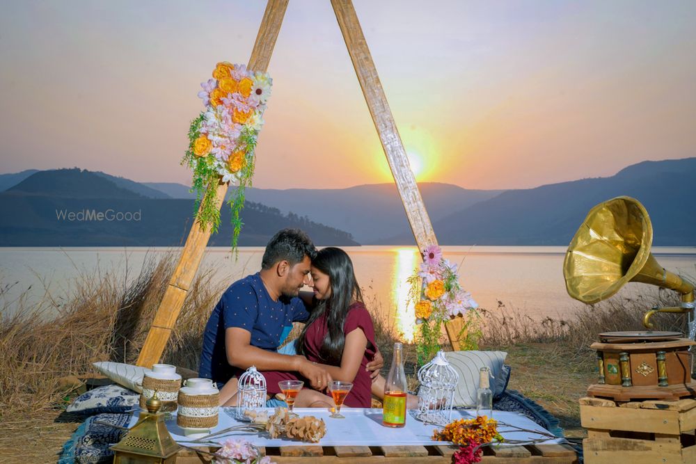 Photo From Pratik & Snehal - By Shubham Raut Photography- Pre Wedding