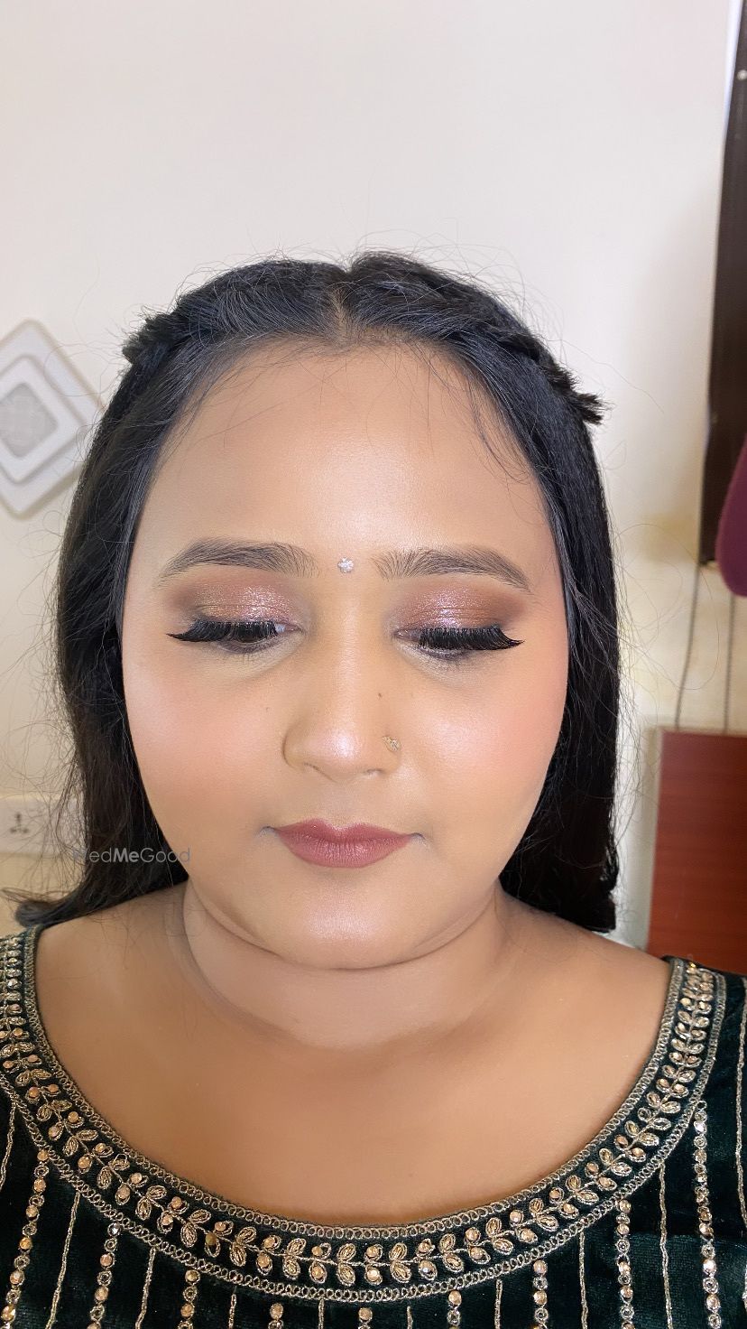 Photo From Engagement makeovers - By Makeovers by Aprajita