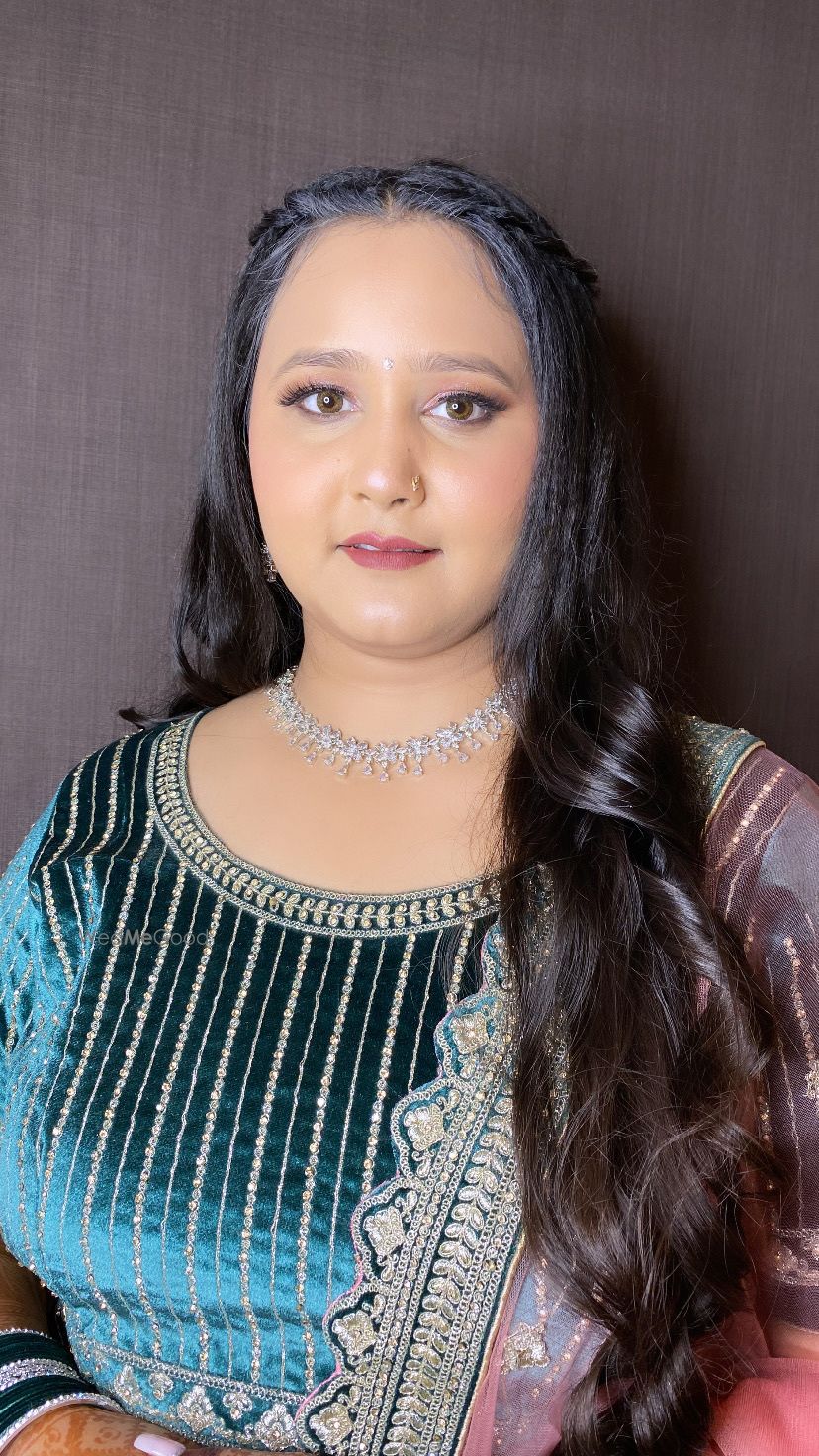 Photo From Engagement makeovers - By Makeovers by Aprajita