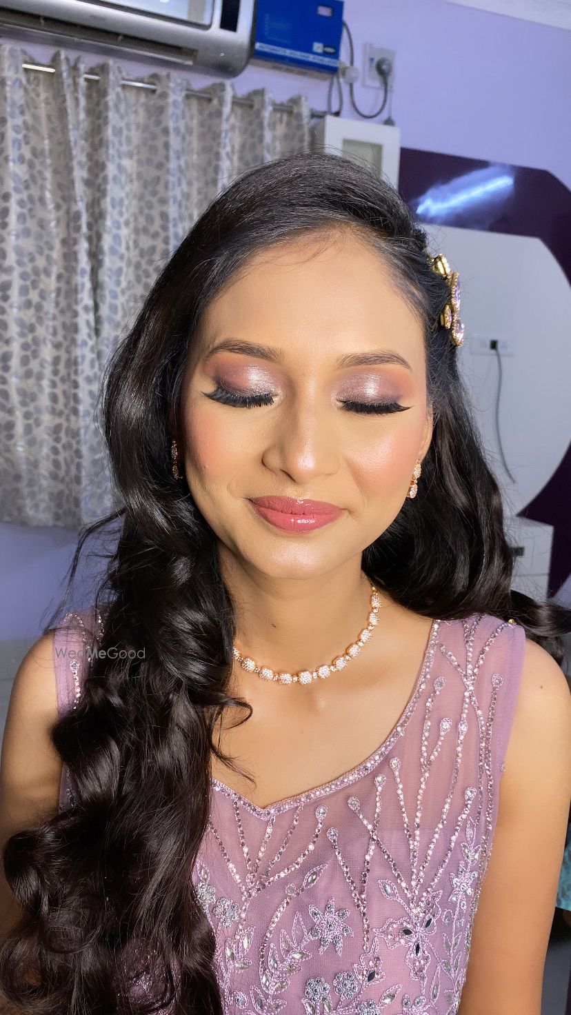 Photo From Engagement makeovers - By Makeovers by Aprajita