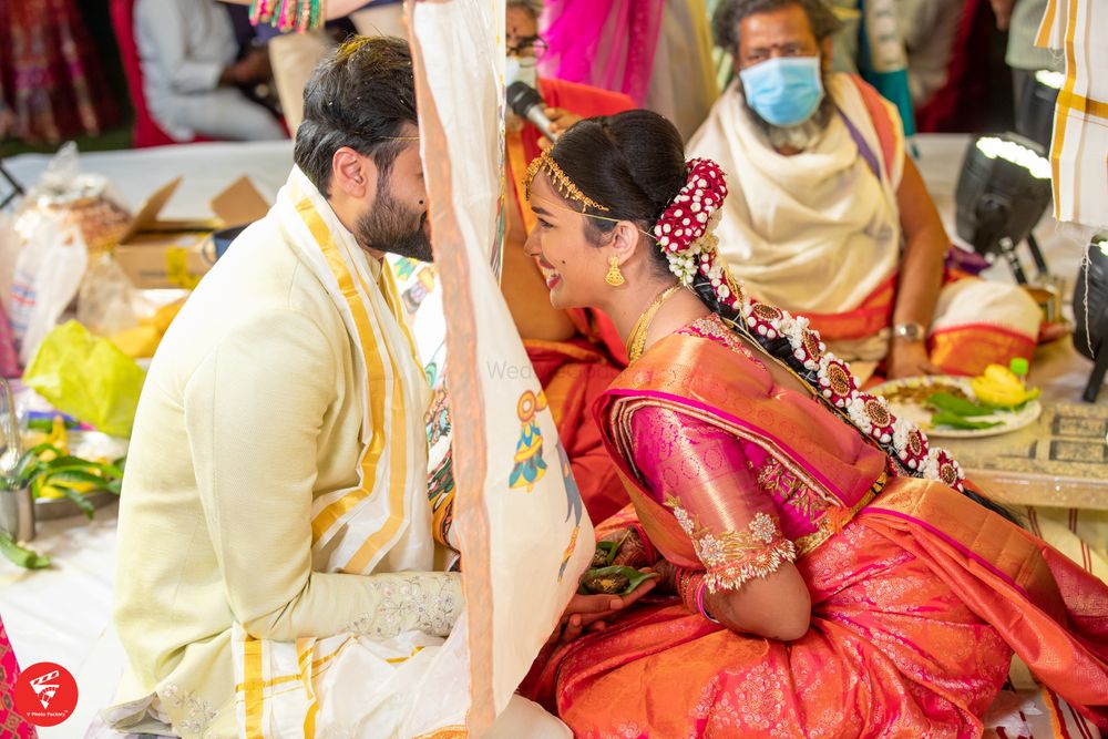 Photo From Hanisha+Venkat Wedding - By V Photo Factory