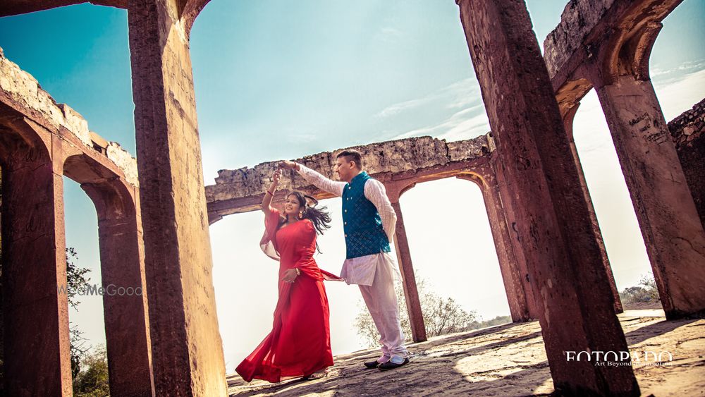 Photo From Priya & Somesh - By Fotopado FIlms - Pre Wedding Photography