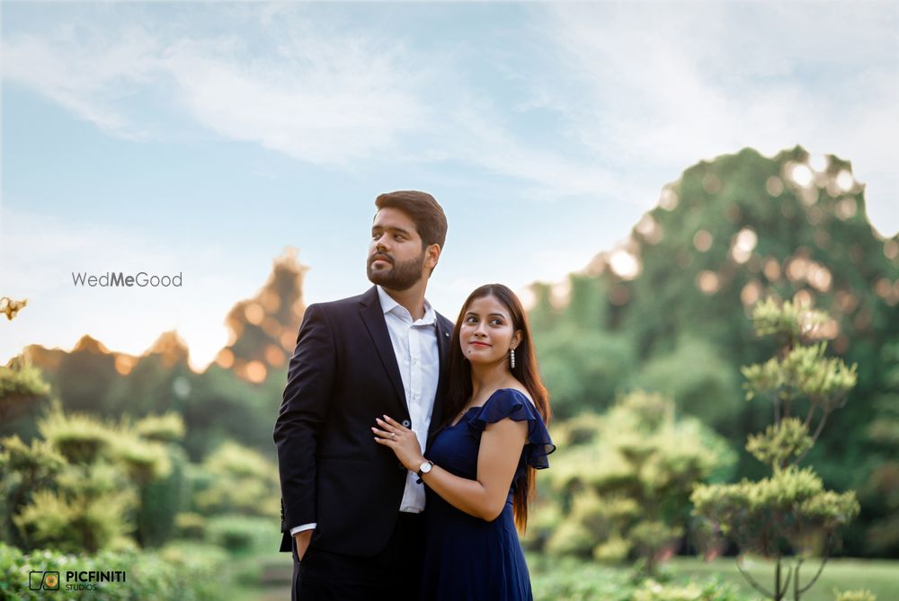 Photo From Abhishek & Laxmi - Pre Wedding - By Picfiniti Studios