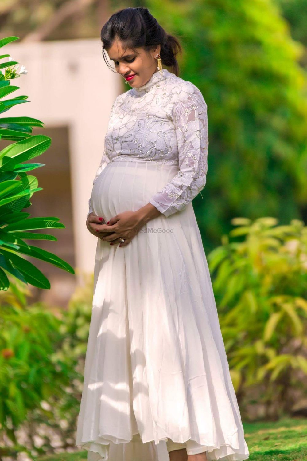 Photo From Maternity Shoot - By Picsplate