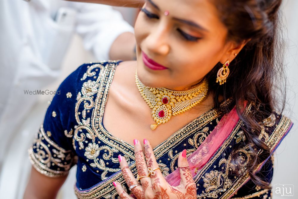 Photo From Bride - By Aju Photography