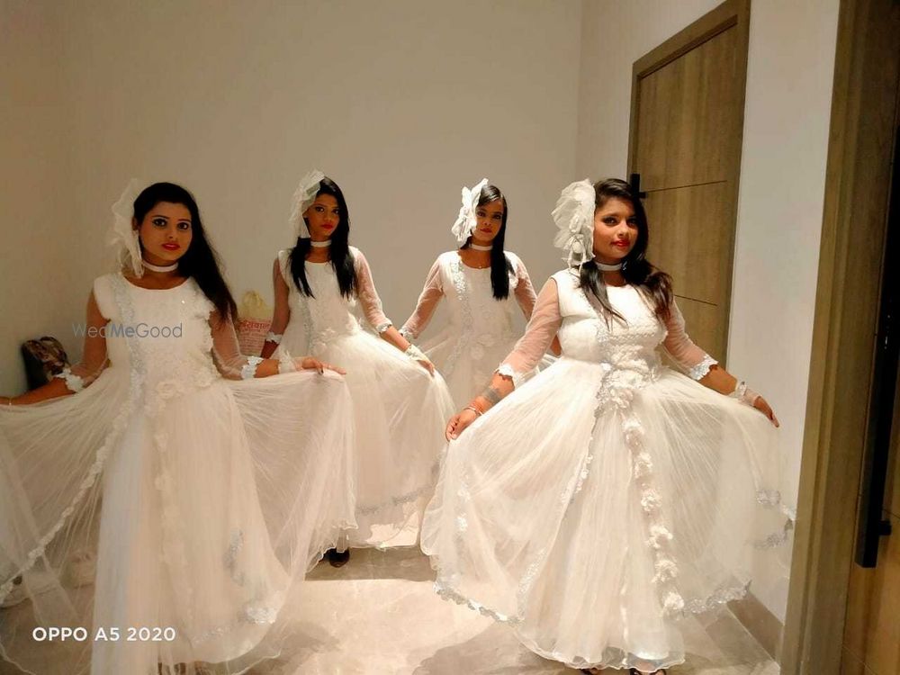 Photo From Background Dancers - By Abhay Choreography 