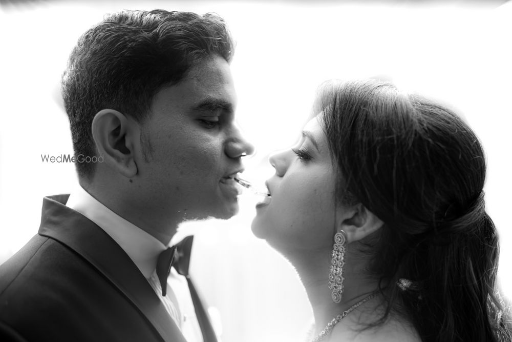 Photo From Darshan & Jessica - Engagement - By Trio Media