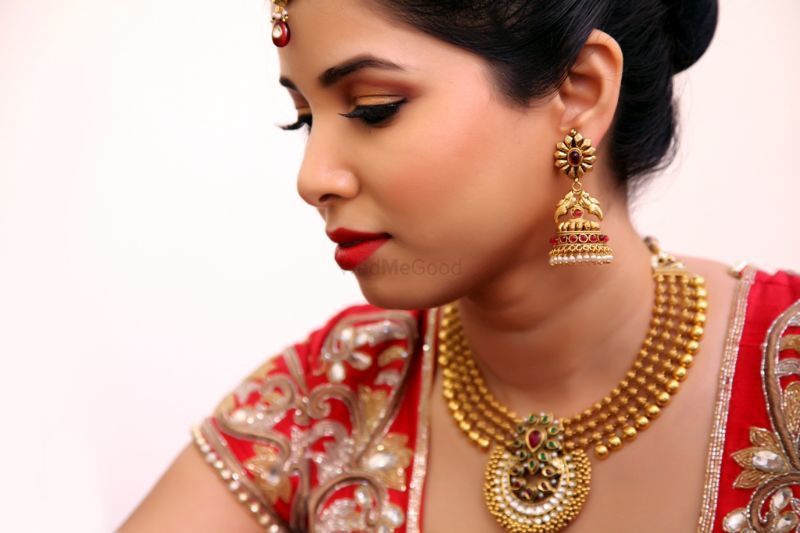 Photo From Bride Aanchal - By Pallavi Kalwani Makeup