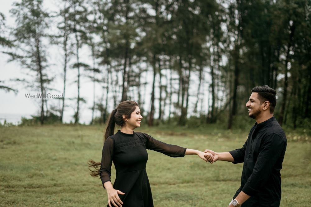 Photo From Akshay x Mansi Prewedding - By Vikas Lendave Photography