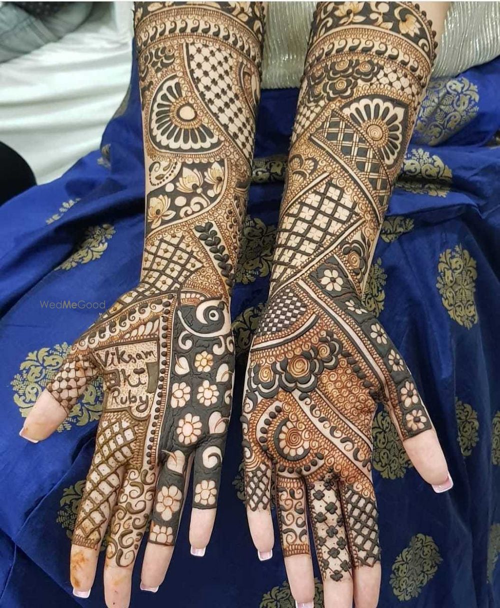 Photo From Family members mehandi - By Shiva Mehandi Art