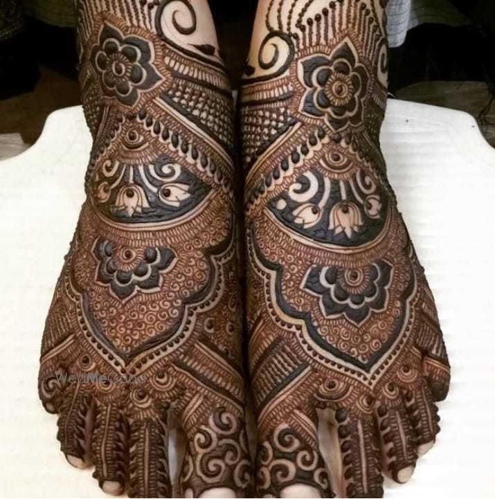 Photo From Legs design - By Shiva Mehandi Art