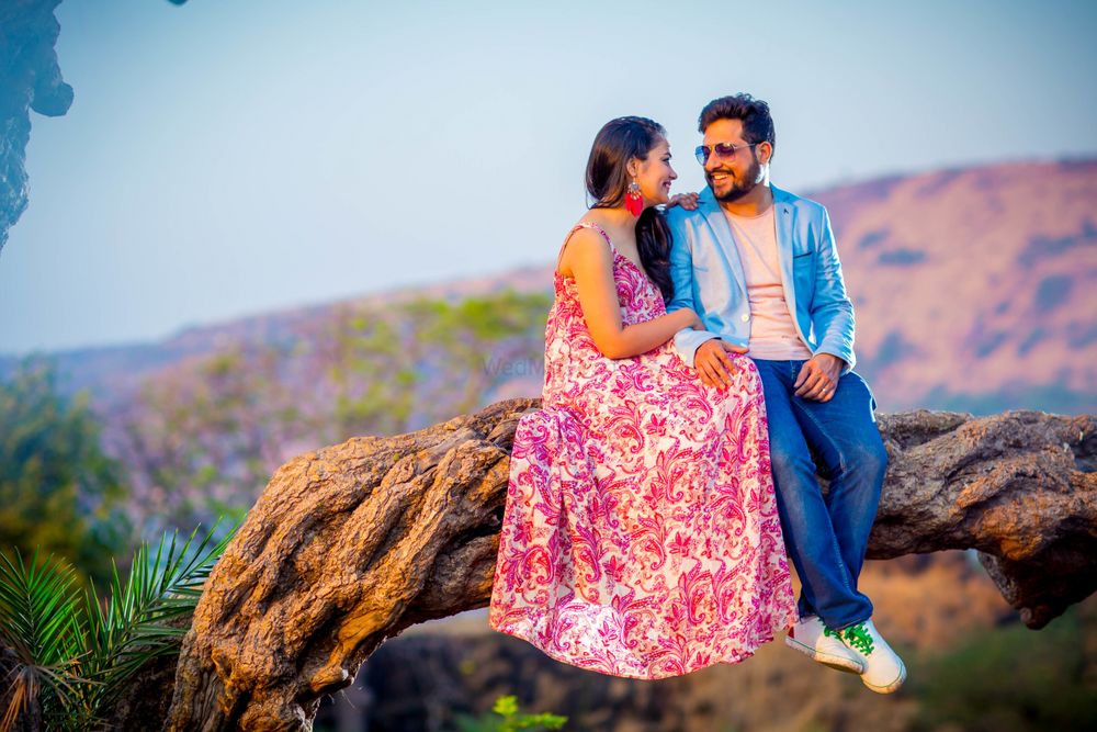 Photo From Pre Wedding - By Vyom Studios