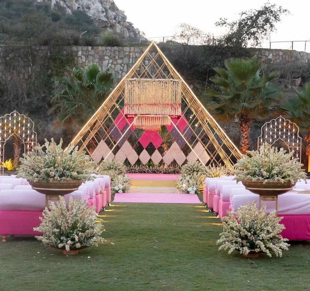 Photo From Decor wedding ?? - By The Wedding Craze