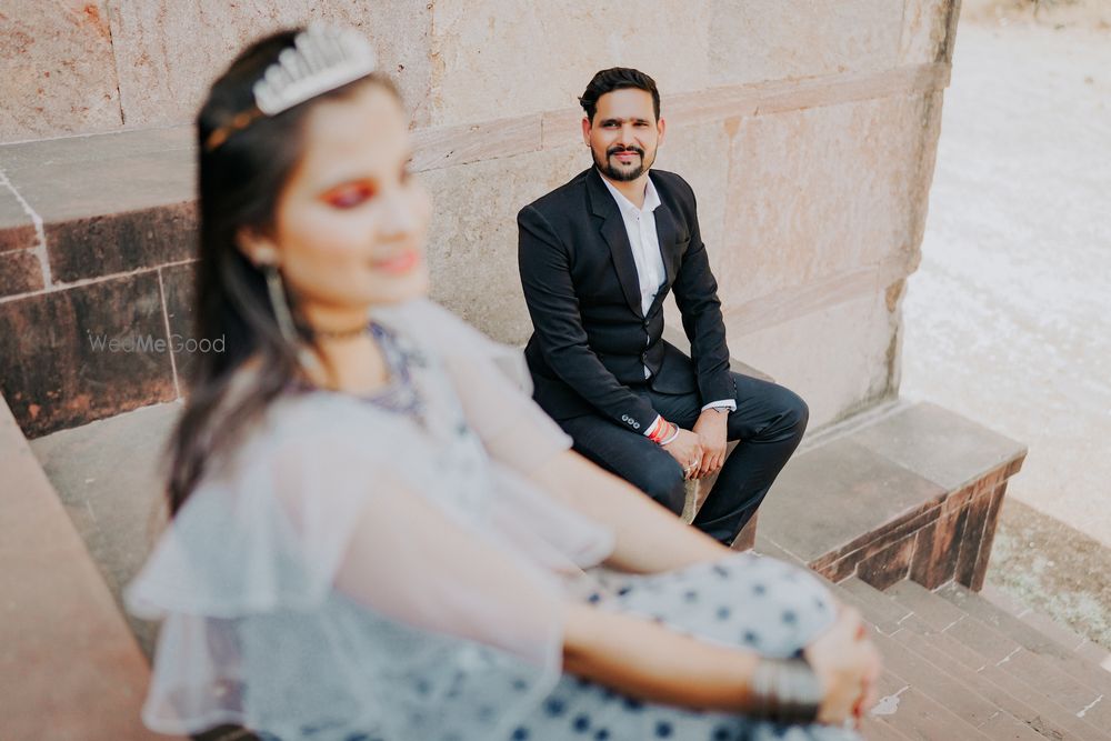 Photo From pre-wedding - By Kingshu Photographs