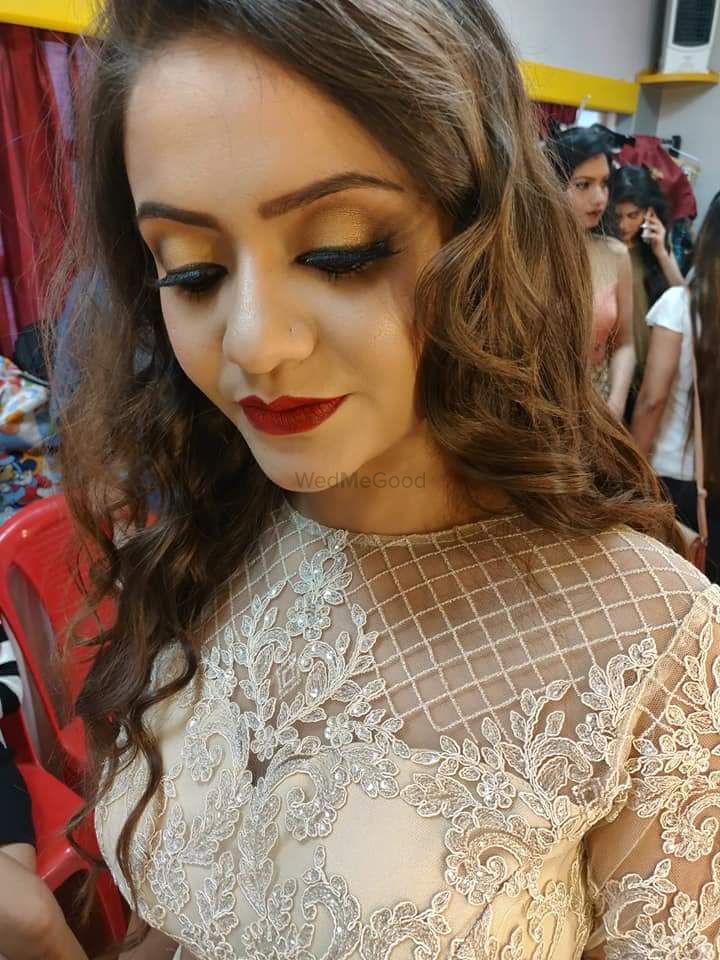Photo From Fashion show- Best makeup team Natashaa tilwani - By Natashaa Tilwani