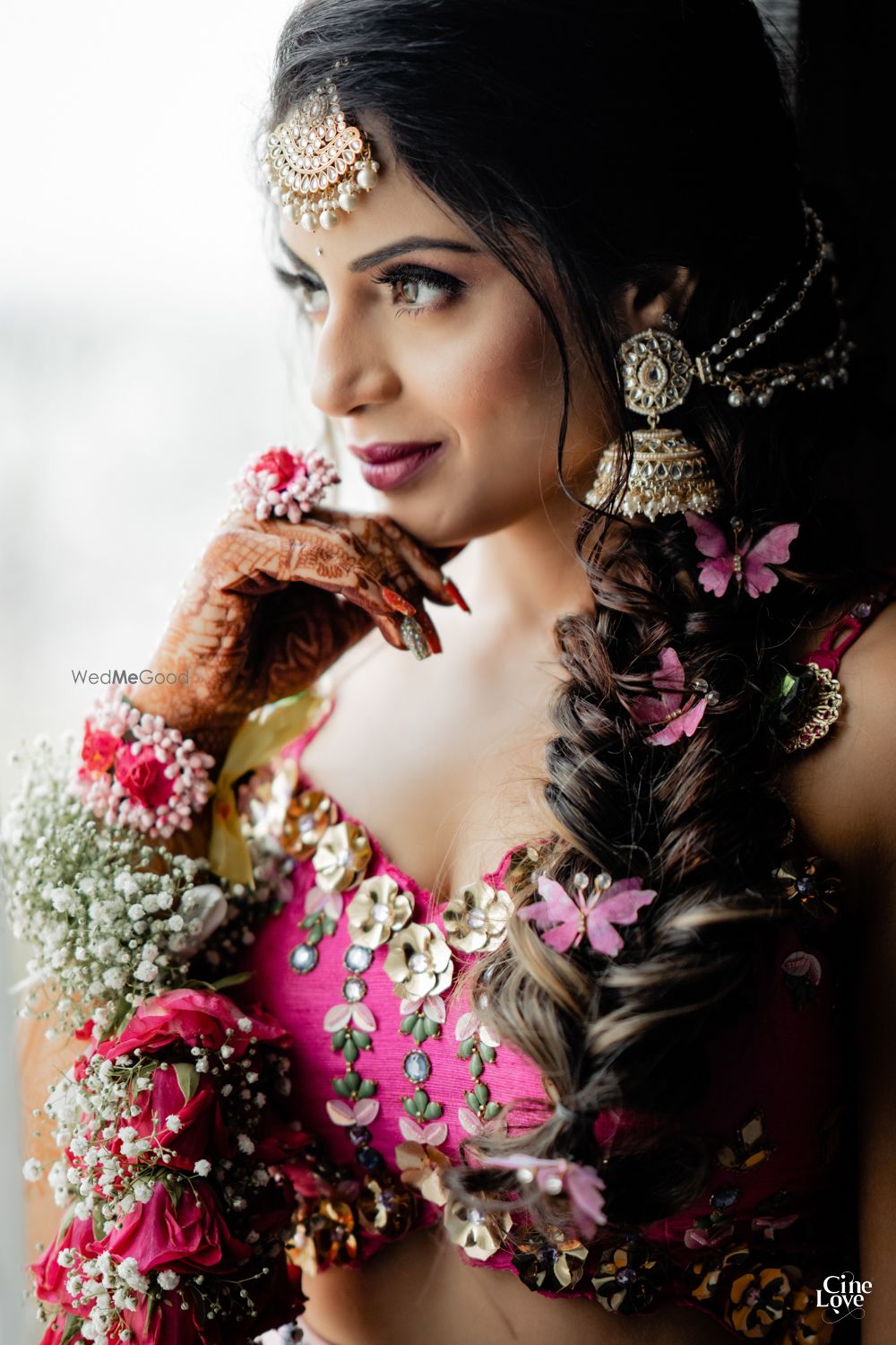 Photo From Suhani"s Mehndi Look - By Makeup by Oosh