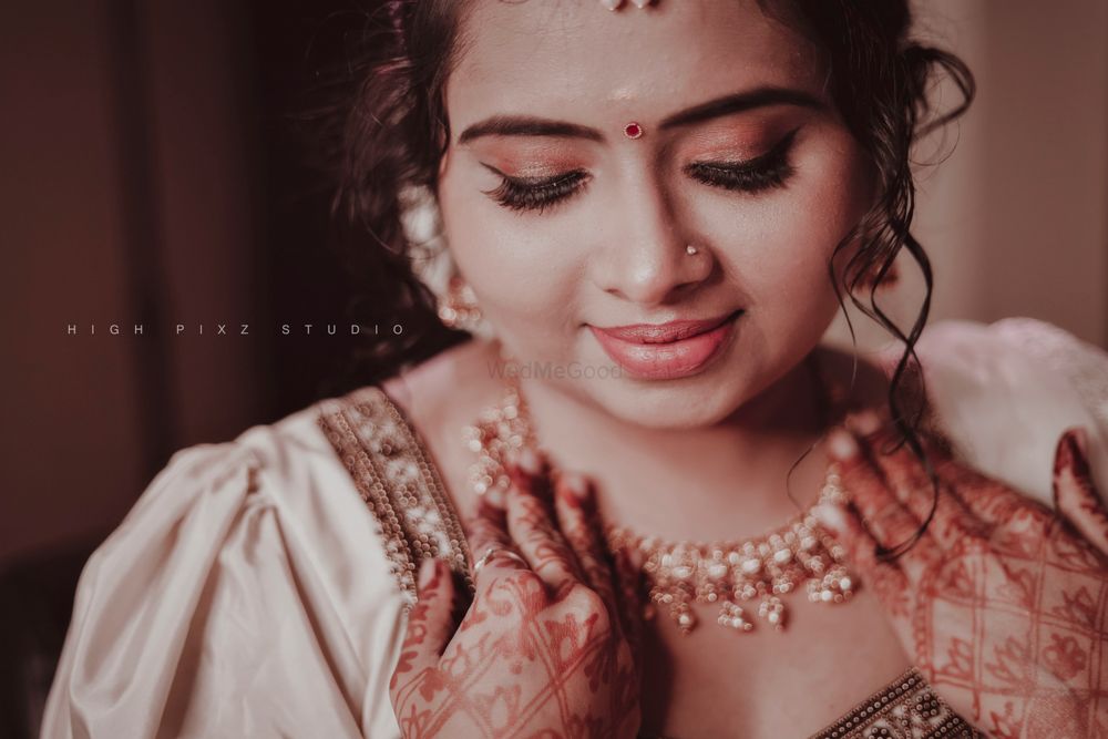 Photo From bride Dhanya - By Priyuz MUA