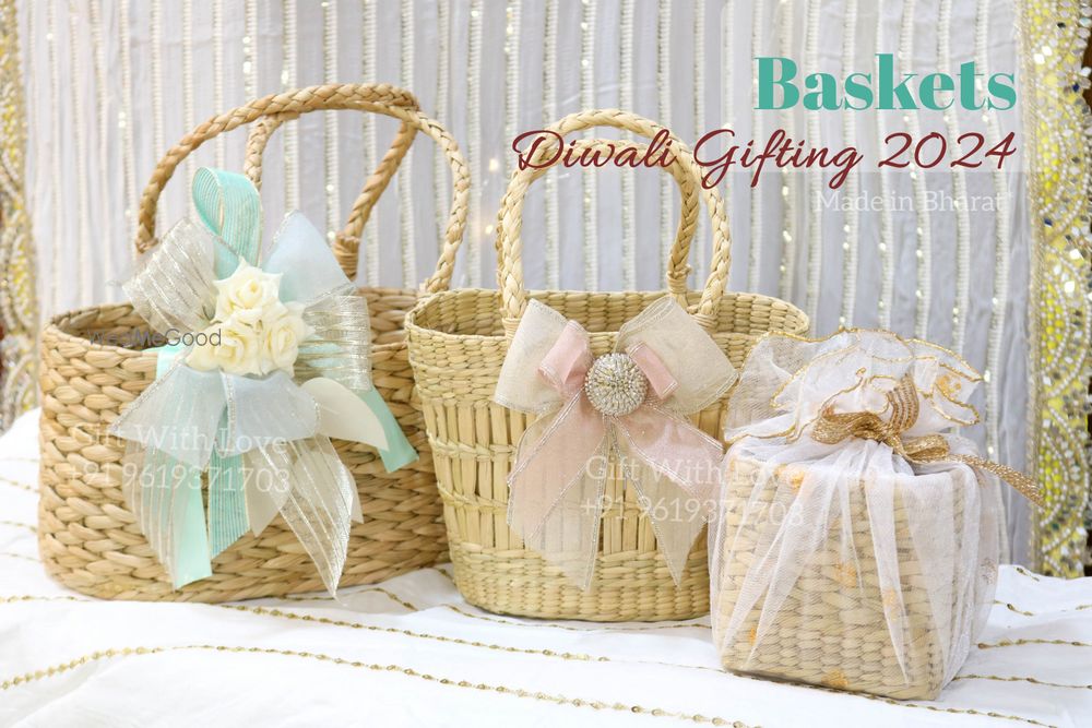 Photo From Wedding Invitation Hampers, Wedding Giveaway and Room Hampers - By Gift with Love