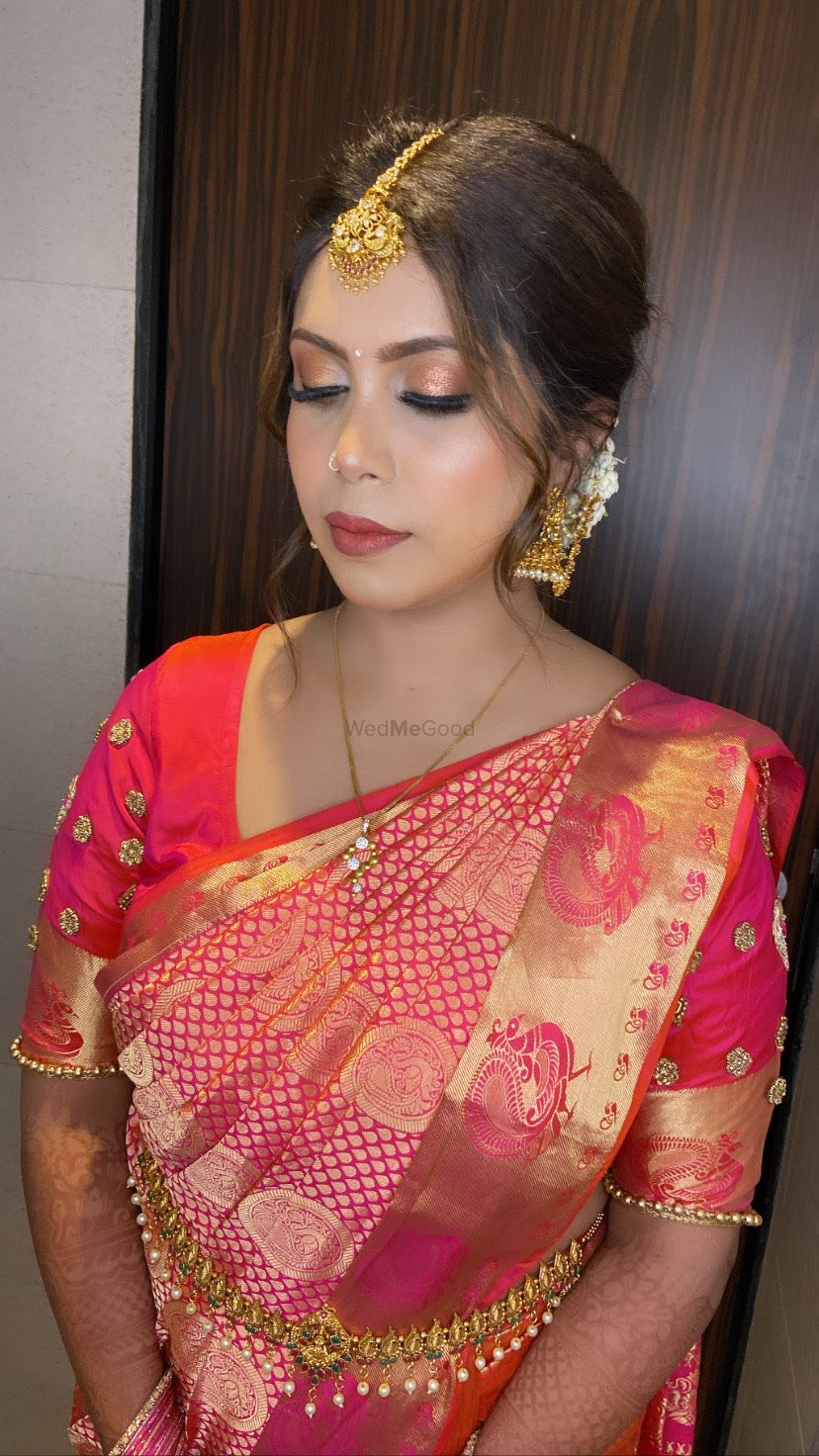 Photo From Bride Neha ❤️ - By Gloria Makeovers