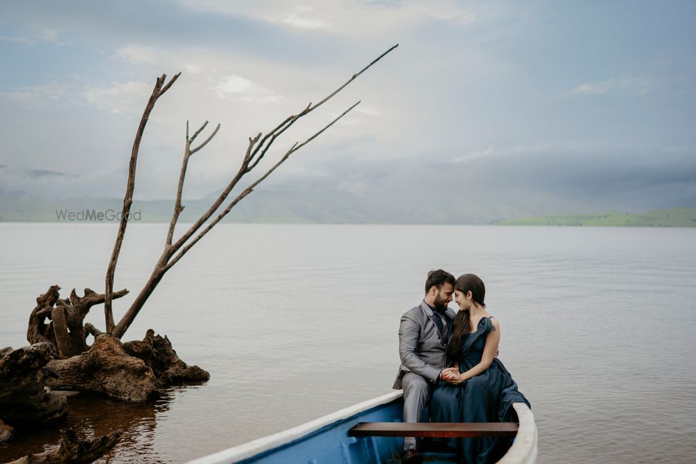 Photo From Shreyash x  Poonam Prewedding - By Vikas Lendave Photography