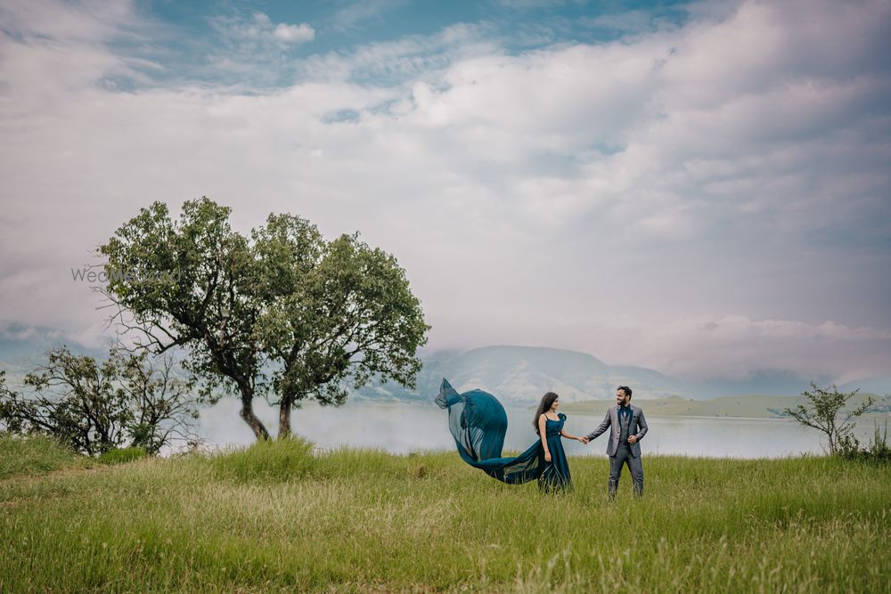 Photo From Shreyash x  Poonam Prewedding - By Vikas Lendave Photography