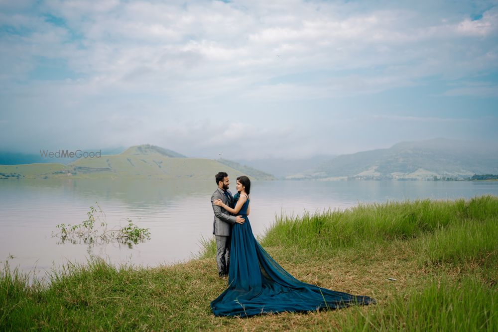 Photo From Shreyash x  Poonam Prewedding - By Vikas Lendave Photography