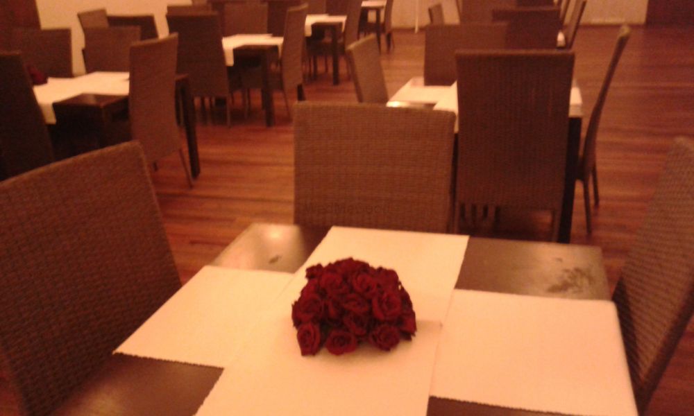 Photo From Red Roses - By Pomp and Plush Decor