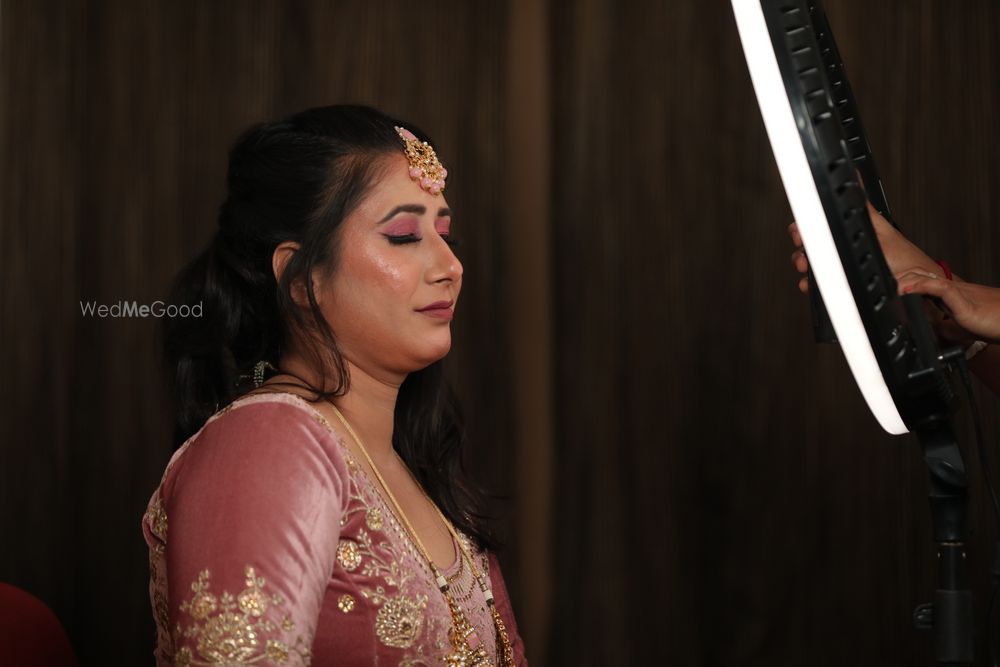 Photo From Client Riya - By Priya Saha Luxury Makeup and Hair Stylist