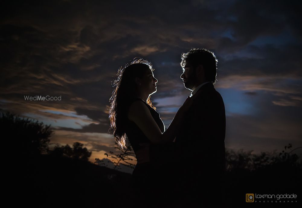 Photo From Rohang & Rujuta - Pre Wedding - By Laxman Godade Photography