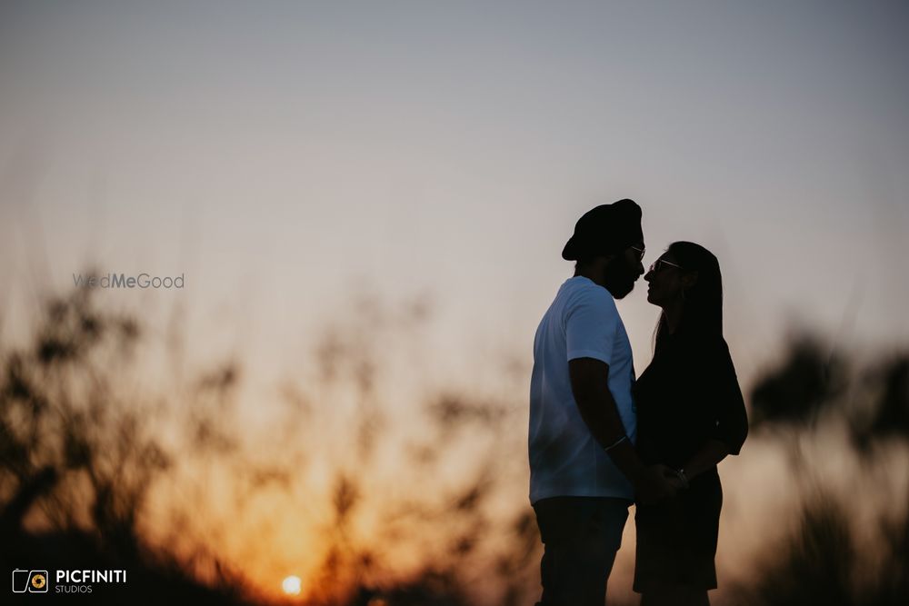 Photo From Milandeep & Maninder - Pre-Wedding - By Picfiniti Studios