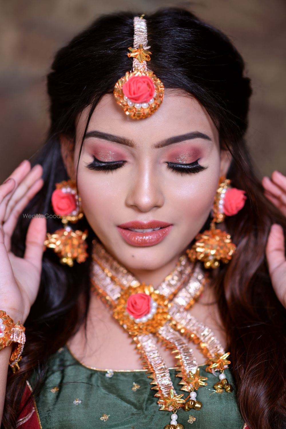 Photo From Mehendi Bride - By Makeovers by Suugandha