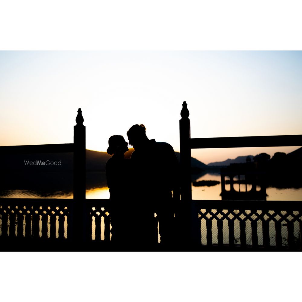 Photo From Tarun X Tanu Pre_Wedding - By Santosh Awasthi Photography