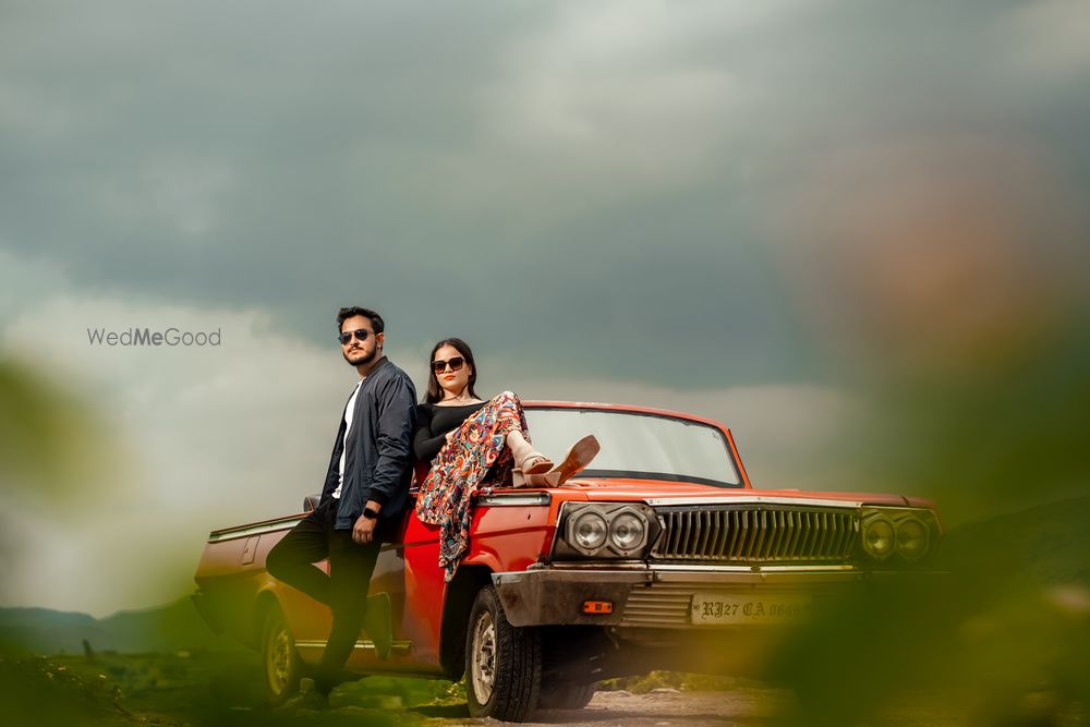 Photo From Mohit & Pooja - By Akkyclicks Photography