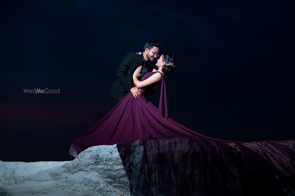 Photo From Mohit & Pooja - By Akkyclicks Photography