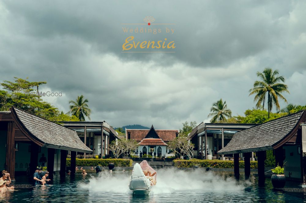 Photo From Mitali + Savil (Bride and Groom Entry) - By Weddings By Evensia