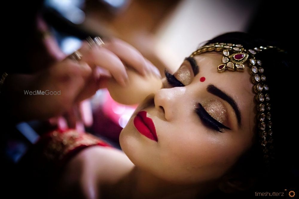 Photo From Aditi's look for her big day - By Makeovers by Anchal