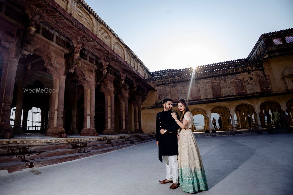 Photo From pre wed - Priya & Priyanshu - By PhotoFashion Studio