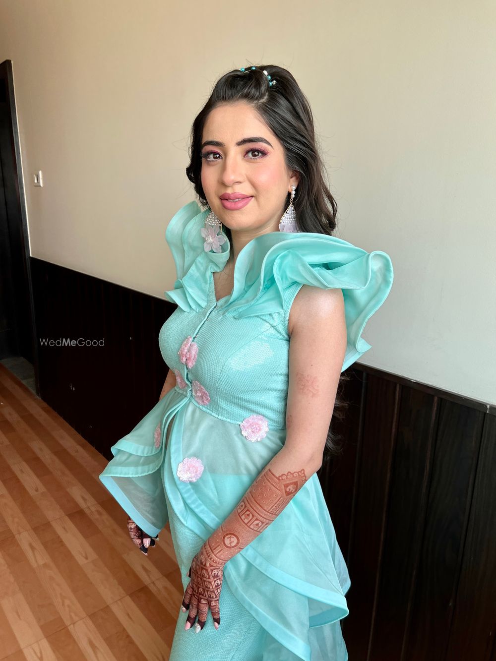 Photo From krishti's 3 Bridal Looks - By Twinkle Mota Makeup Artist