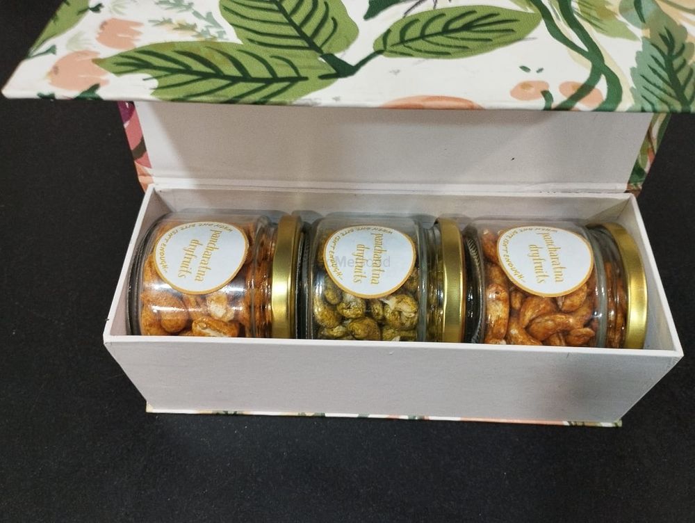 Photo From flavoured cashew hampers - By Pancharatna Dryfruits