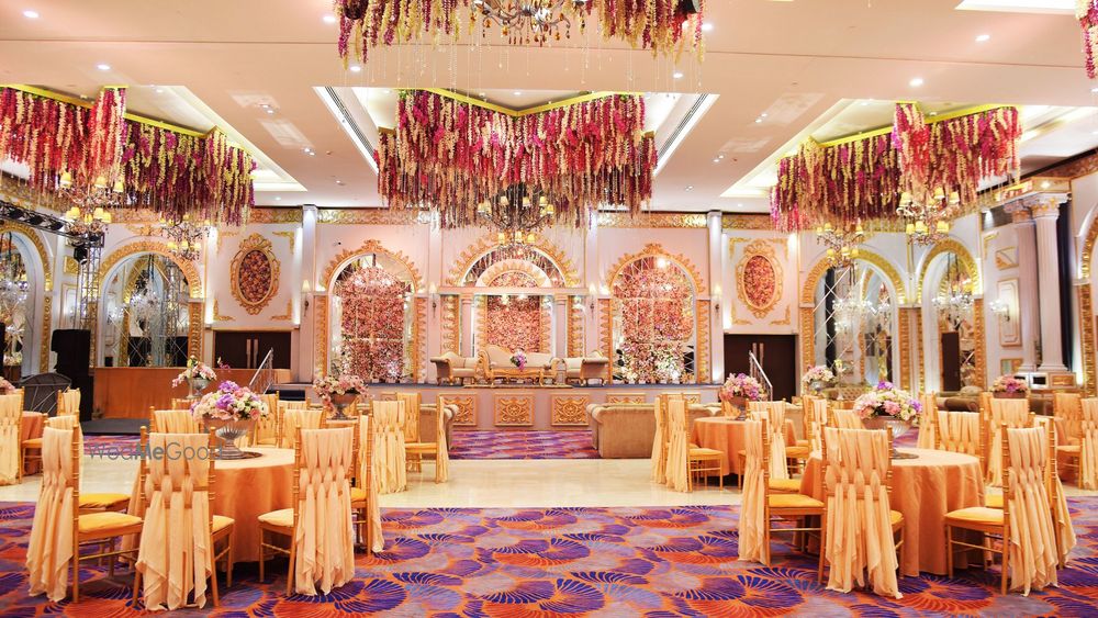 Country Inn and Suites, Sahibabad