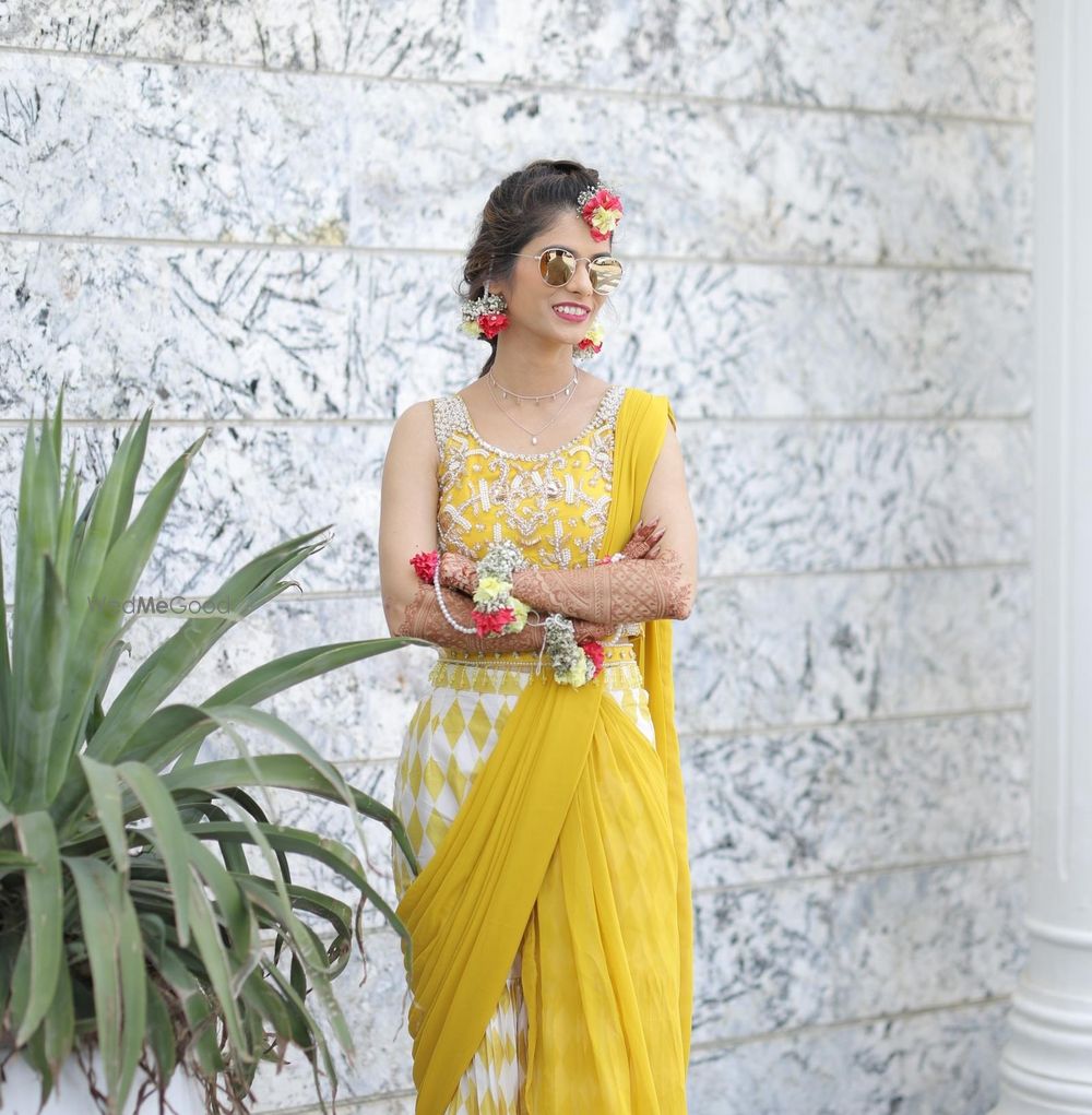 Photo From Haldi Looks - By Nisha Makeovers