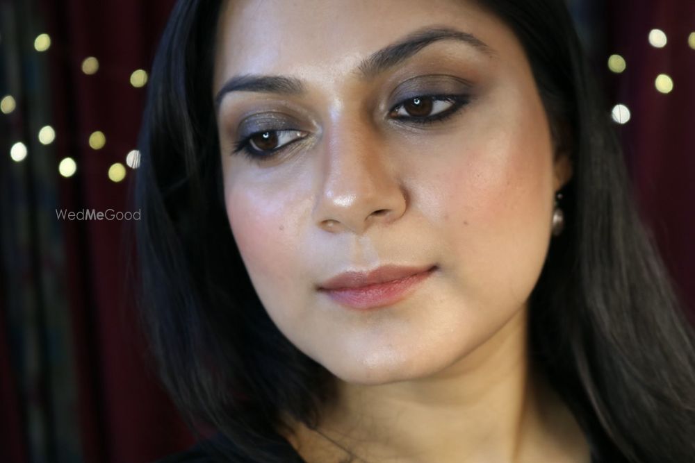 Photo From Makeup that feels like Skin  - By Priyanka Mehra