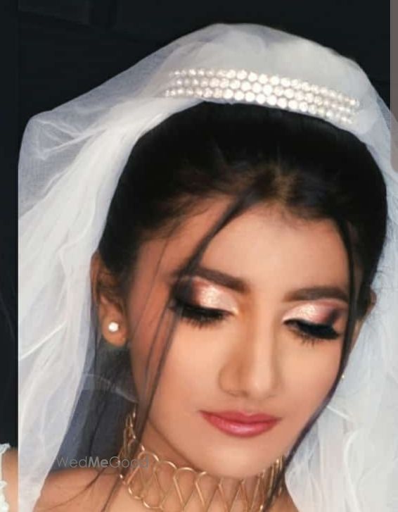 Photo From Air brush Makeover - By Strokes & Strands