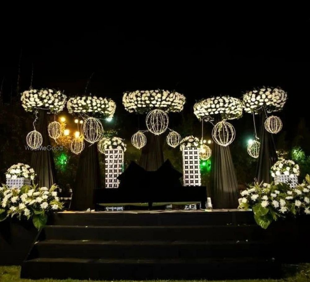 Photo From Bride & Groom Stage ( Sangeet )  - By BDS Entertainment