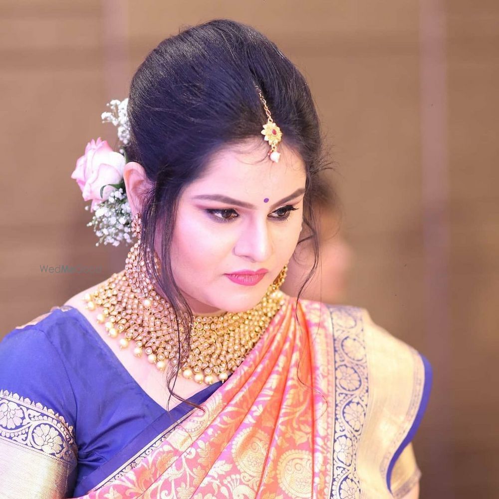 Photo From Engagement Look - By Reshma Fattepurkar Makeup Artist