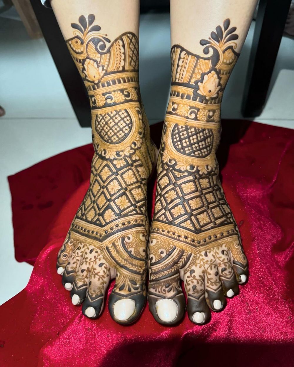 Photo From Latest Feet Design  - By Kartik Mehndi Art